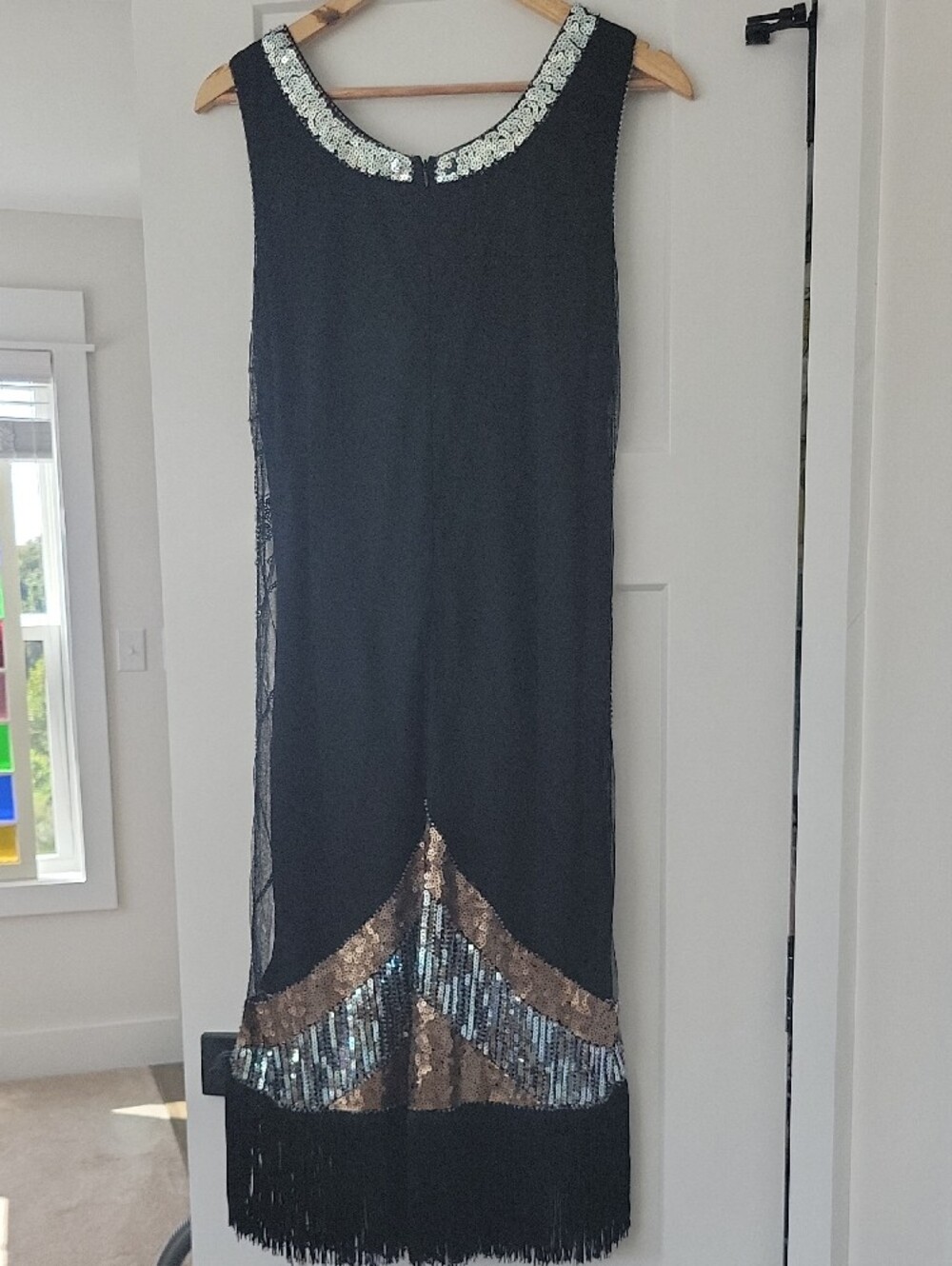 Black Sequin Starburst Midi Flapper Style Dress with Fringe - Picture 5 of 10